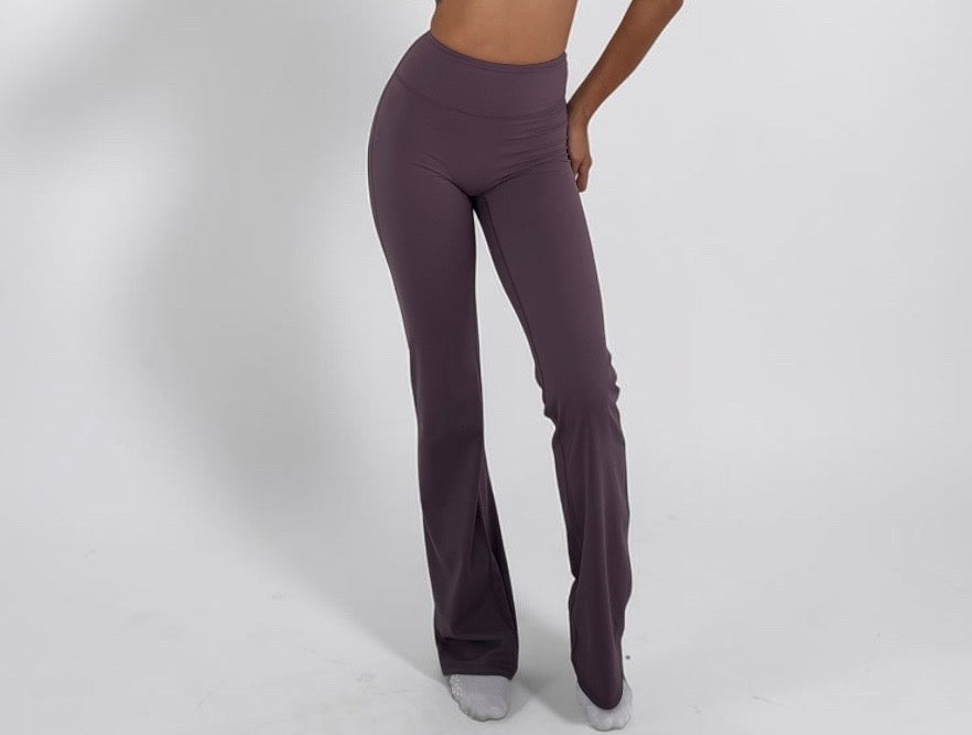 Violet bottom